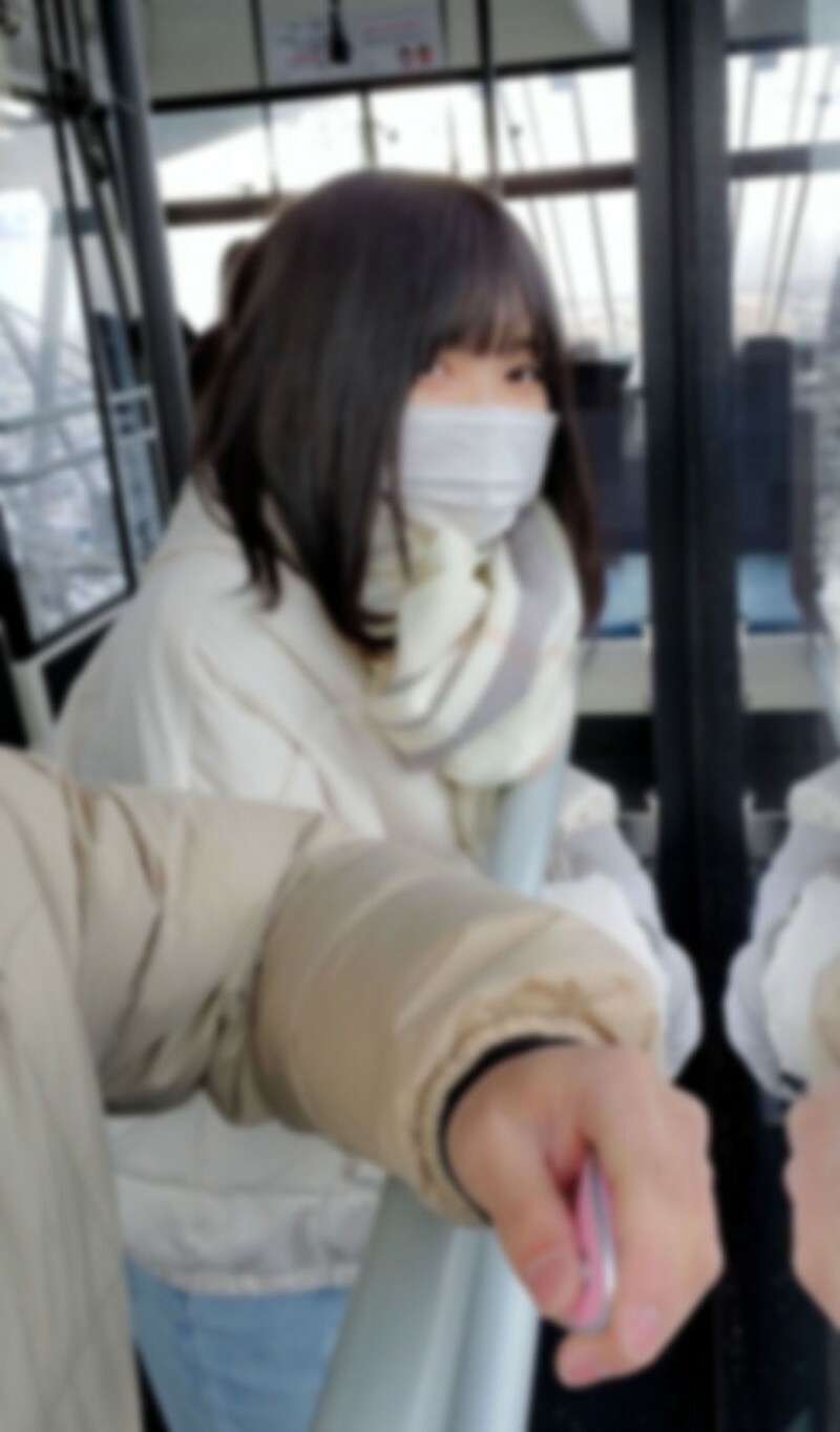 FC2-PPV-3175827 [外观] *限时15000→9800（当前）J○Yume-chan。寒假期间的旅行日期。暴露游戏在户外被玩具欺负。最后，大量的阴道射精被射到粉红色的小穴上。在线观看