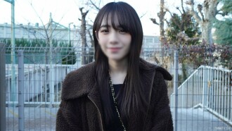 期間限定50％【無修正】車フェラ＆車ハメ♡デカクリ美〇女のまんこをテープでおっぴろげてバイブ潮吹き＆背面中出し 