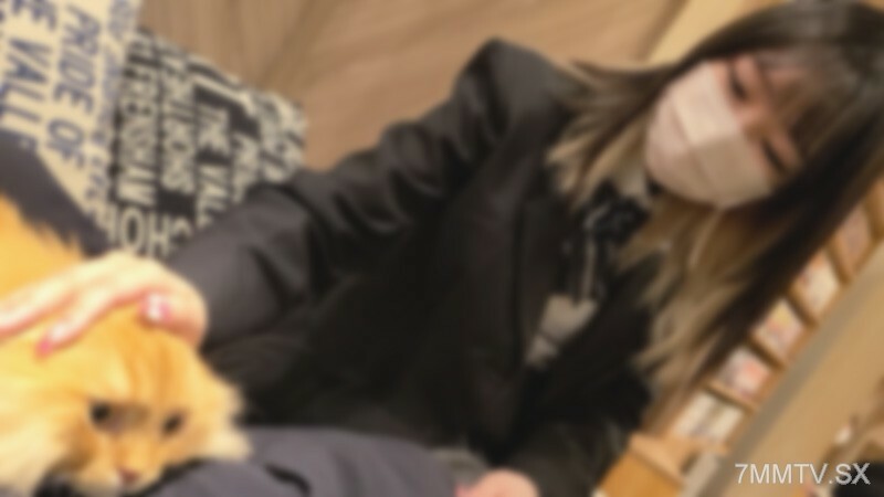 FC2-PPV-3183664 与像小猫一样可爱的 JK cosplayer 约会的猫咖啡馆的“#53-2”Raw Saddle！制服和无辜的反应太多萌，粉红色的猫中有大量的火！ ♡爱猫人士必看♡在线观看