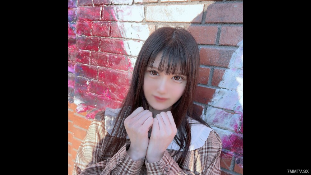 初撮影・顔出し！！3日間限定1980pt！！【無修正】保育園では心優しい人気の美人先生をひとけの無い路上で肉棒を・・・心の底から絶頂を感じまくる淫らな美白の裸体に連続膣内射精！！ 