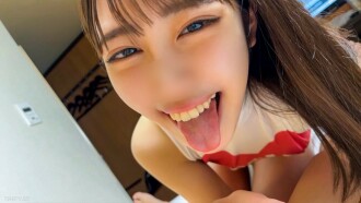 [Weekend limited sale] Popular race queen is puzzled by her boyfriend's prank before appearing at the event. After giving in to the push and disposing of her sexual desires while wearing stage clothes, she went to the work site.
