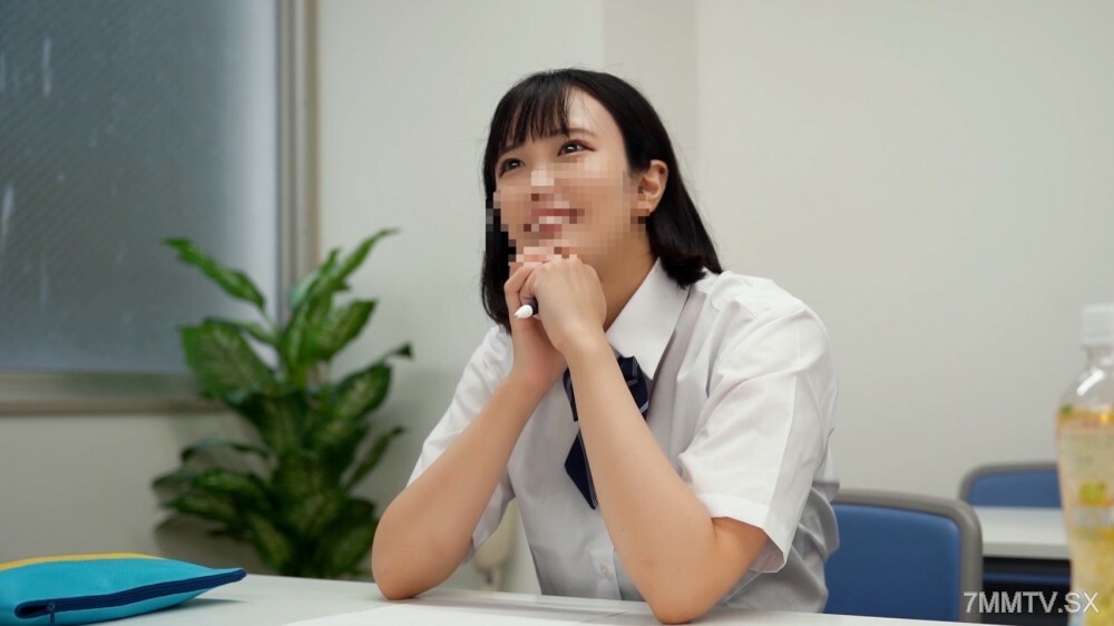 FC2-PPV-3196196 [特价至 3/20] 一直亲吻和做爱。 86分钟4个镜头给一个孤独的萌妹子。在线观看