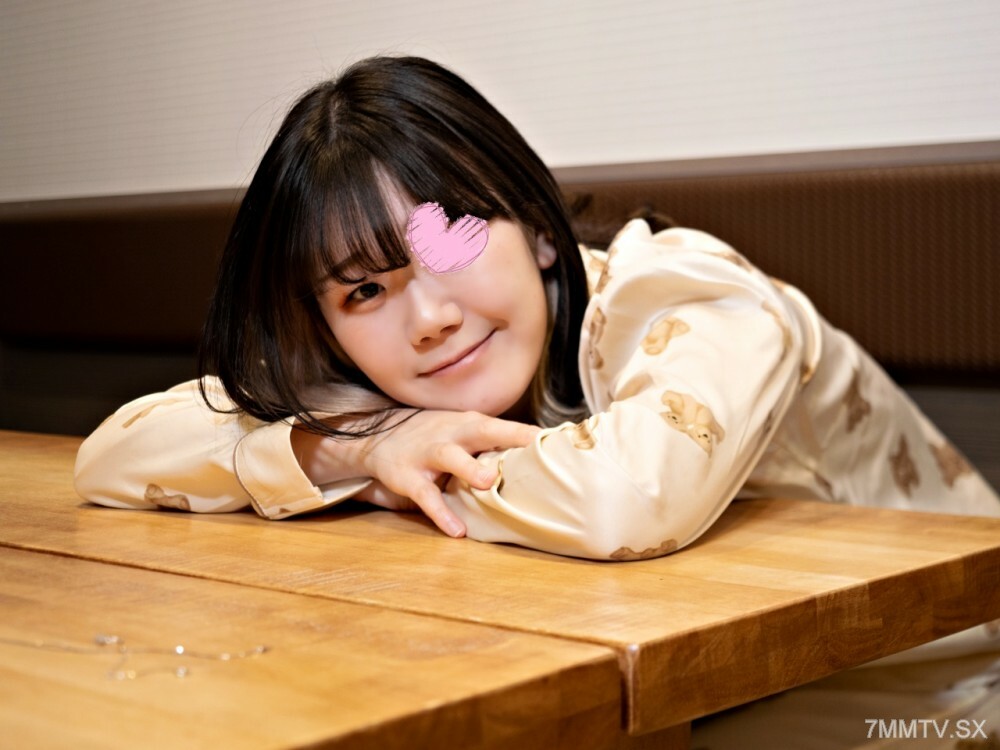 FC2-PPV-3211752 Pyjamas de Oma♥ 认清妹子真爱♥ 补水好 笑容灿烂 超可爱♥在线观看