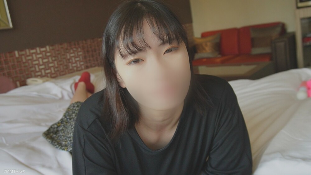 FC2-PPV-3215863 冬木23岁白凤内城俊内H罩杯巨乳OL大阴茎射精在线观看