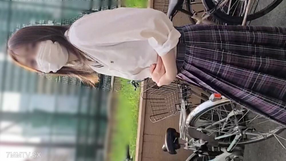 FC2-PPV-3256622 【个人】「真正的不当行为，我很反感…」某女现JK我自爆难得一见的观看频率。大量射精是爽快女人无情的追求，感到后悔和悲痛。在线观看