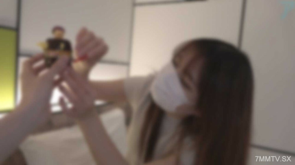 FC2-PPV-3269310 Natsuki-chan，一个 18 岁的 Tozu 女孩，住在一个小镇。作为一个成年人，我很紧张，但我突然不知所措。在线观看