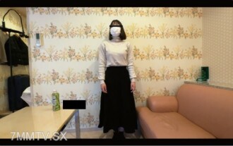 FC2-PPV-3284266 【完全業餘正人觀看頻率#119】沒問題，我要發表！ （聊天觀影會期間）#100真相
