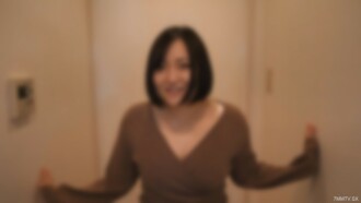 Bangun dan jalankan 10 detik setelah rapat! Izin manajemen wanita manipulatif non-pertumbuhan, ejakulasi vulva kesembilan berturut-turut! Tubuh putih yang terasa seperti tangan, ruang air mani pria tua ... *Komentar khusus untuk kualitas tinggi 4K