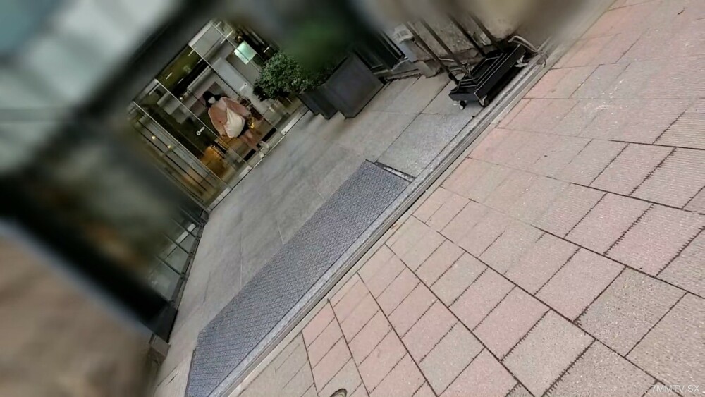 FC2-PPV-3596882 F 白杯美女○女人Momo-chan。城内发展了粉丝，引入了丝绸。一侧散发着偶像的气息，一侧则处于阴影之中。 。在线观看