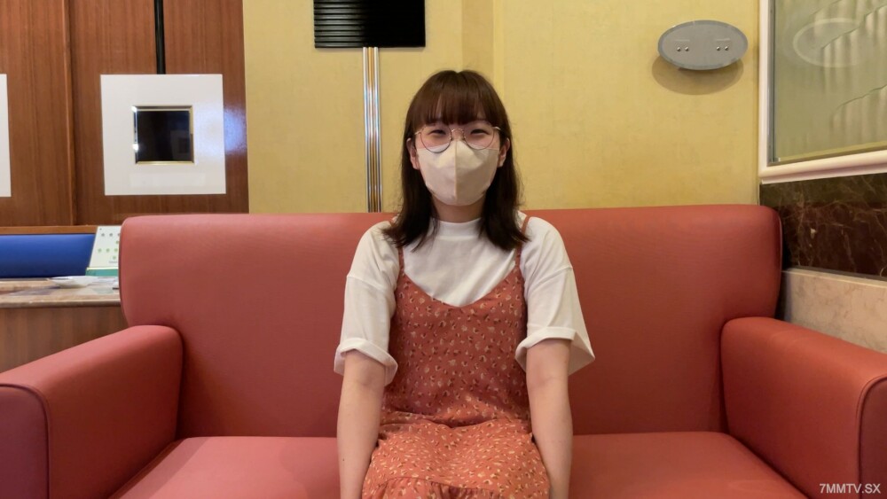FC2-PPV-3617227 戴伊写的奇怪的爱好*OL。一种不常见的公共简易眼镜 * 灯罩是由刺穿的肉棒製成的。在线观看