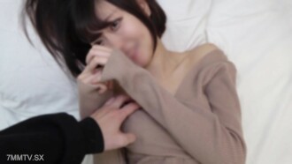 Tall in stature, extraordinarily thin**. Both good friends have a strange hobby ○ Rape. Thank you for your support