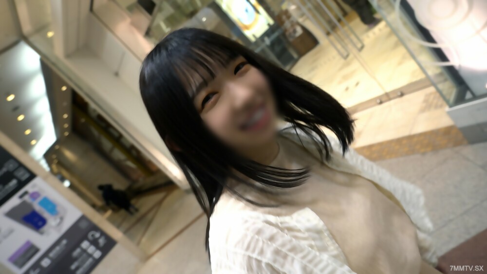 FC2-PPV-3986224 到11/18 1500分【150cm、巨乳】*F罩杯25岁，合成大师。我的阅历很有限，最喜欢土味，常常看到男人深沉的性爱。原始的年糕。在线观看