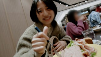 FC2-PPV-4070426 與一個論於短波波前視奢華的澈昮亮的3歲外的**證明正地做愛。結果是與性交相當的大量內射精。 [下午1點13分鐘]
