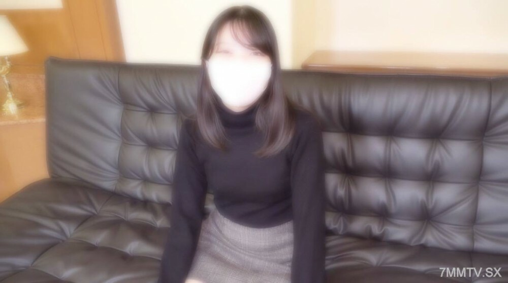 FC2-PPV-4205585 黑髮整齐干净，J○有着浓浓的性慾…被告不需要认清他的脸，但无法无天的克服，兴奋，射精…浓浓的变化已经做好了，嘴巴特别干净*。 *可用评论奖金在线观看