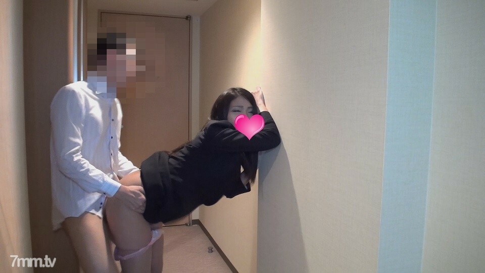 【個人撮影】明るくてエッチな新入社員のあゆみちゃんに中出し！【妄想動画】