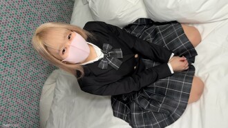 Cinta yang datang setelah kursus bahasa Jepang siswa corner j〇 super angel sebelumnya! "Bolehkah aku maju ke depan? "Tuan tua telah memberiku kebenaran..." Tubuh putih murni dan polos, tubuh murni murni, dan ejakulasi dalam bayang-bayang!