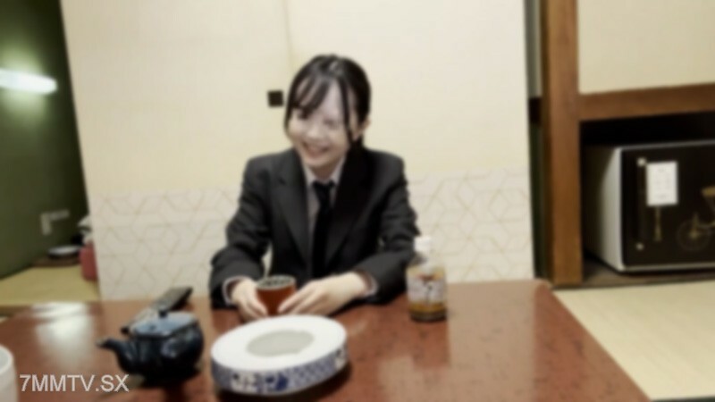 FC2-PPV-4362890 自製皮肤ponite日本出差/中出浴衣重新下一个...在线观看