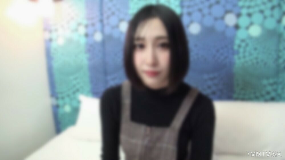 FC2-PPV-4407288 F罩杯漂亮，大腿高。风格独特、日式外观优美的珠宝设计师。它具有非常敏感和性敏感的美感，是一种非常流行和众所周知的剃须设施。中出在外阴！考试福利/口精！在线观看