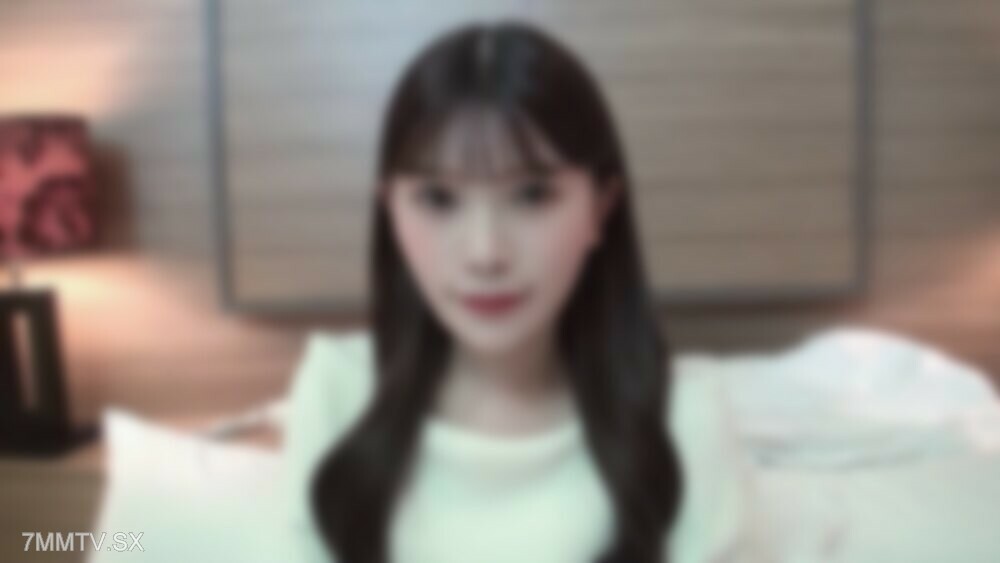 FC2-PPV-4410935 漂亮老婆孩子，干净整洁，个性很好，是个有才华的人。假剃头名。您是一种消极的想法，强烈...直接和错误，但它是一次接待的原始棍子，但下一次会在一天中间！美丽的妻儿，无法无天的败家淫道，淫道的快感！评论的好地方！在线观看