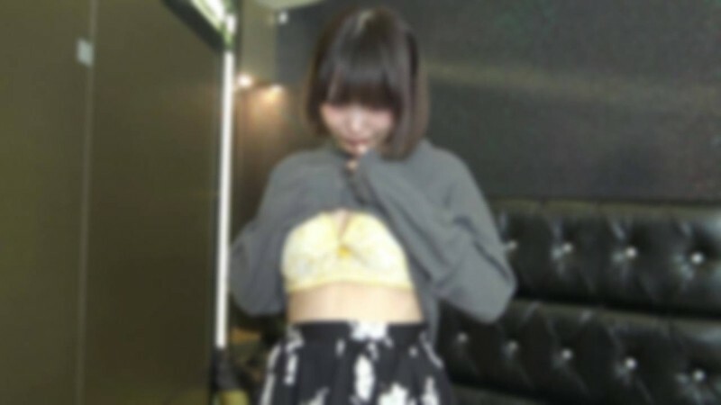 FC2-PPV-4427074 皮肤白皙，身材矮小，整齐。优雅的上班族脸庞背后，隐藏着狂野的情色之美。这是她无毛的阴户连续两次射精！在线观看