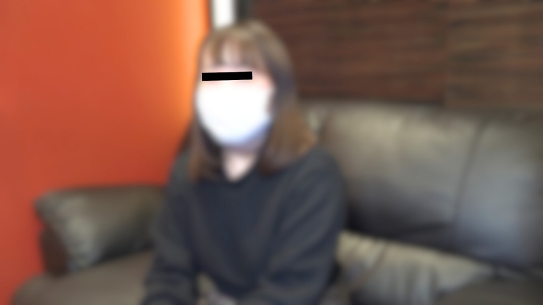 FC2-PPV-4502622 【首次限定特价！ 】 她一边用胖胖的身体晃动着肉，一边不停地索取鸡巴！ ！在超级肉质的阴部进行大规模的中出性爱♡在线观看