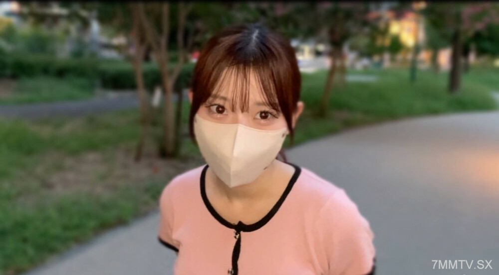 FC2-PPV-4536489 19 F-cup uu-chan有sukui水、巨大的油和脸部按摩！喙周围是泥泞的，精液里满是星星！ ③ ③ 在有限的时间内，歌曲一旦发布，拥有的作品就彻底暂停，很遗憾没有再见面。在线观看