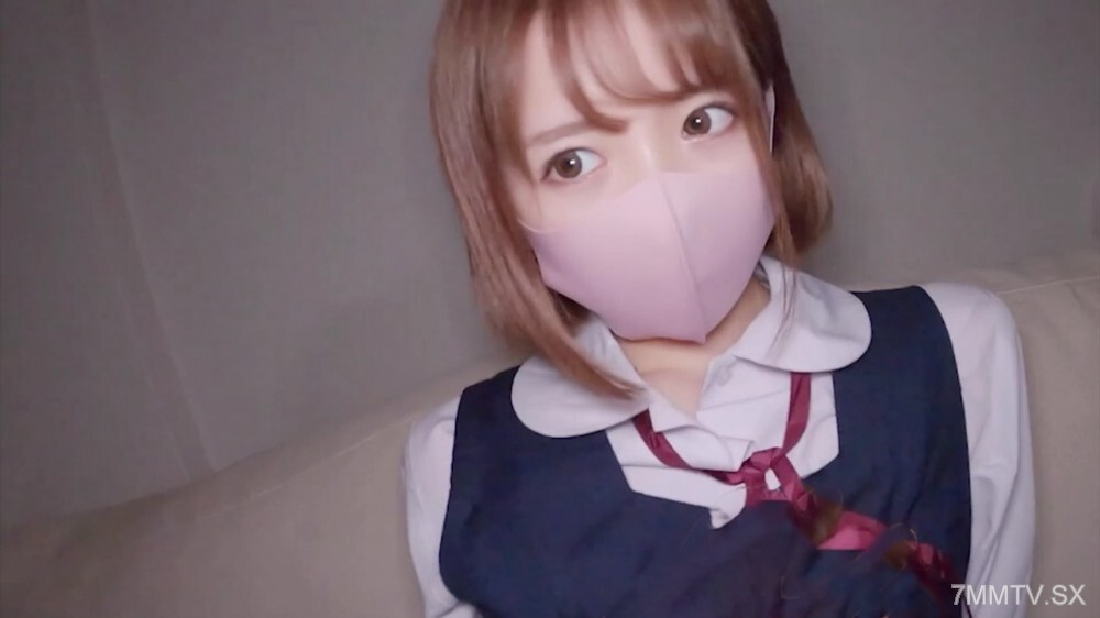 FC2-PPV-4557798 “我是一个以自我为中心的‘偶像世界’，一个‘真正’的参与者，一个私人，某个个体，一个四年级的学生*。在线观看