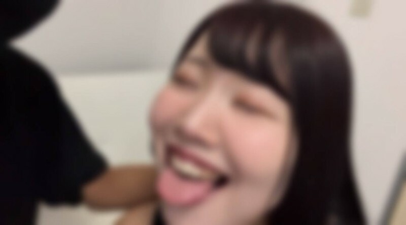 FC2-PPV-4566349 [未经审查] H 杯长黑髮淫荡大乳房和口水性！在线观看