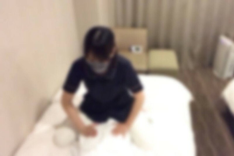 FC2-PPV-4577999 *截至26日82%折扣* [真实故事/照片] 美丽的出差女按摩师在商务酒店做爱的视频。在线观看