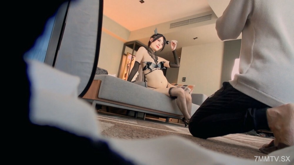 FC2-PPV-4580316 扭蛋射击讲课 新宿商饭店 2024.10.5在线观看