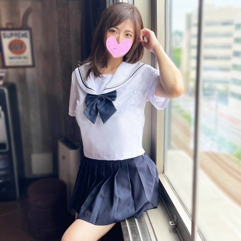1/5까지 990pt!! 극상 G컵 큰 가슴 그라비아 아이돌과 청순 유니폼 코스로 진한 이챠하메 질 내 사정 섹스!!