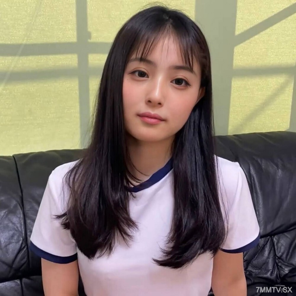 FC2-PPV-4600168 知名女星设计，已婚女性饰演☆【外治】小希 32岁在线观看