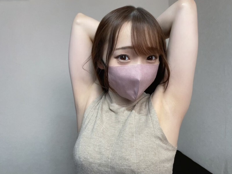 FC2-PPV-4618535 【首次购买可享50%折扣】【一天能射21次的女人】身材苗条、时刻处于发情状态的美丽女大学生！ 大量喷射，更高等级的自活塞运动！ [莉娜 (23)] [评论奖励]在线观看