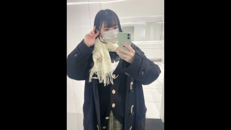 FC2-PPV-4631559 【万里挑一】「奇蹟H罩杯18岁」超清纯美女不吃药就被中出。她首次穿着制服亮相。 *仅限库存在线观看