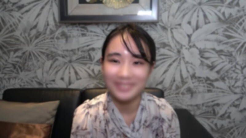 [Erster Dreh] Die verborgenen sexuellen Wünsche einer schlichten und schweigsamen Büroangestellten. Sie verschlingt den Schwanz mit ihrem schlanken Körper und verlangt nach Creampie.在线观看