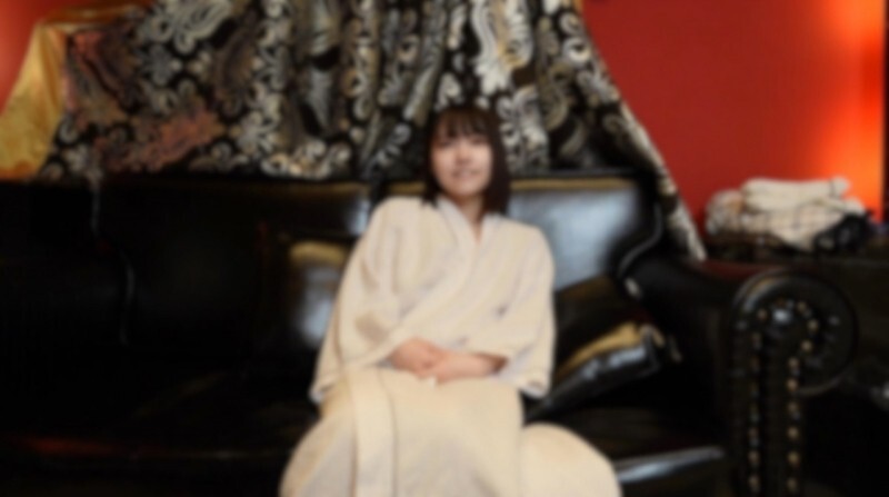 3 Tage! 90 % RABATT [Gesicht enthüllt] Teilzeitkräfte in Pachinko-Salons sind eine beliebte Beute für Erwachsene. Eine Frau in der Mitte ihres Lebens hat Sex mit einem alten Mann und ihr Leben ist vorbei!在线观看