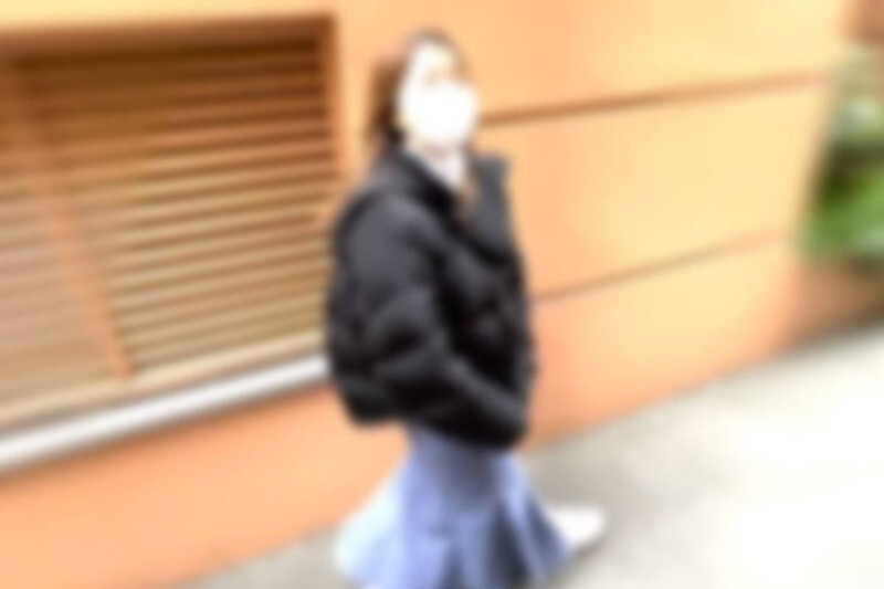 ※80 % RABATT zum ersten Mal bis zum 17.04.※ [Unzensiert] [Amateur-Einzelaufnahmen] [Ga”se Kleinwuchs] Natürlich rasierte Muschi, Reiwa □ri, die darauf trainiert ist, ständig von schmutzigen Schwänzen besamt zu werden在线观看