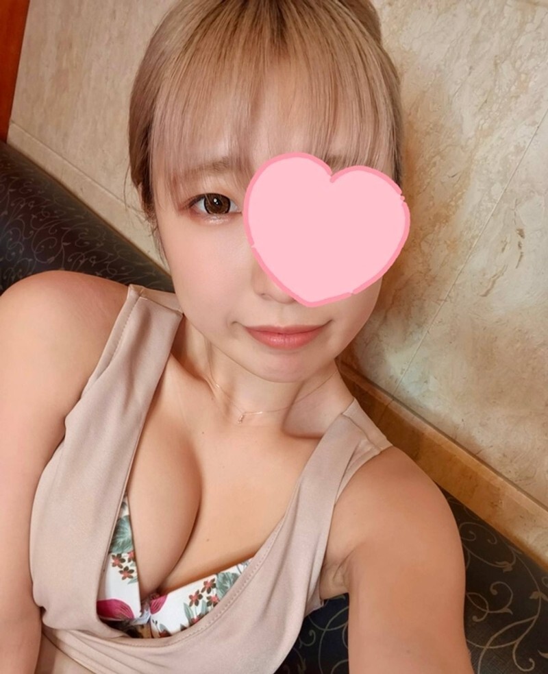 [Nur für 3 Tage 1980←2980] **Dämonischer Deep Throat, bis dem Cosplayer die Tränen kommen. Egal wie oft sie würgt, sie wird unerbittlich im hinteren Teil ihres Rachens angegriffen und ejakuliert schließlich tief in ihrem Hals在线观看