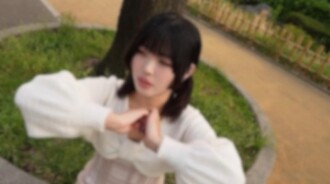 FC2-PPV-4698278 3天！一半！ ！ [第一次拍攝] [2 次射精] 一個陽光明媚的 19 歲女孩。我被她那厚實性感的嘴唇迷住了，情不自禁地在她嘴裡射精。一個無辜的肉鍋，濕透了，陰莖都淹死了。 。 。認真的中出，準備讓她懷孕。