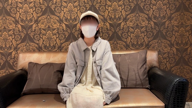 FC2-PPV-4700363 一段醉酒的POV視頻，主角是一位美麗而成熟的老師。 「我做不到……！我做不到……！」她被迫達到高潮，陰道壓力強大到讓她想要一根雞巴，結果意外射精，並不斷中出。在线观看