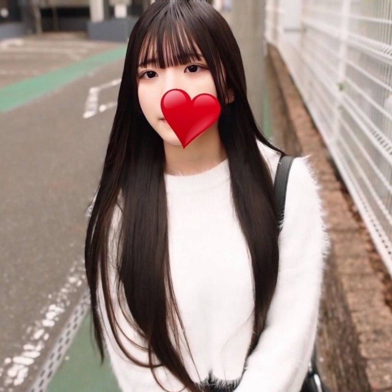 FC2-PPV-4712262 「限時特價」「全裸」好想一起去吃好吃的飯! !好想和你多待一會兒!被誇可愛就說“不行不行”的謙虛女人,如果說“只要一點內褲就行”,我就努力拍到最後。在线观看