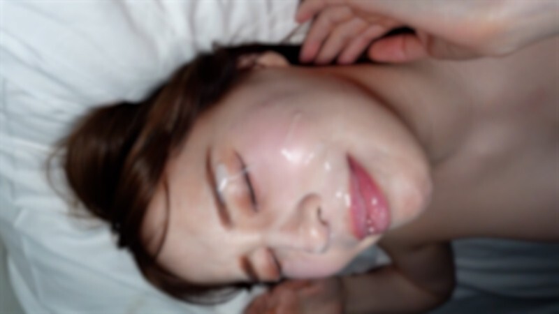 FC2-PPV-4752437 ※被發現了就立刻刪除了【別告訴任何人】白天是老師，晚上是等待預約的男優。記錄了烏克蘭混血美女白皙肌膚的顏射和中出。抽籤告訴你店名。在线观看