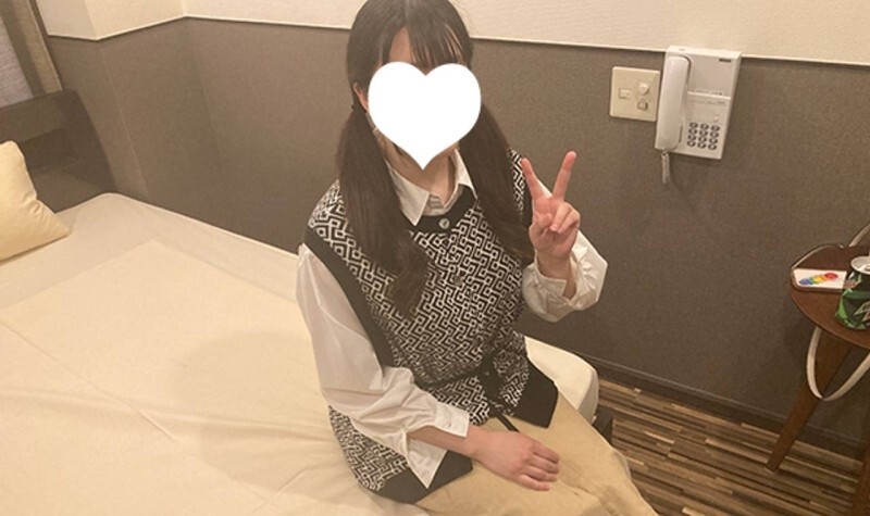 【先着30名500円オフ】りんか19歳_2・顔射＆N出し・生。あの橋●環奈似JDと再会！　顔射したあとにスク水N出しの２連発！（042）