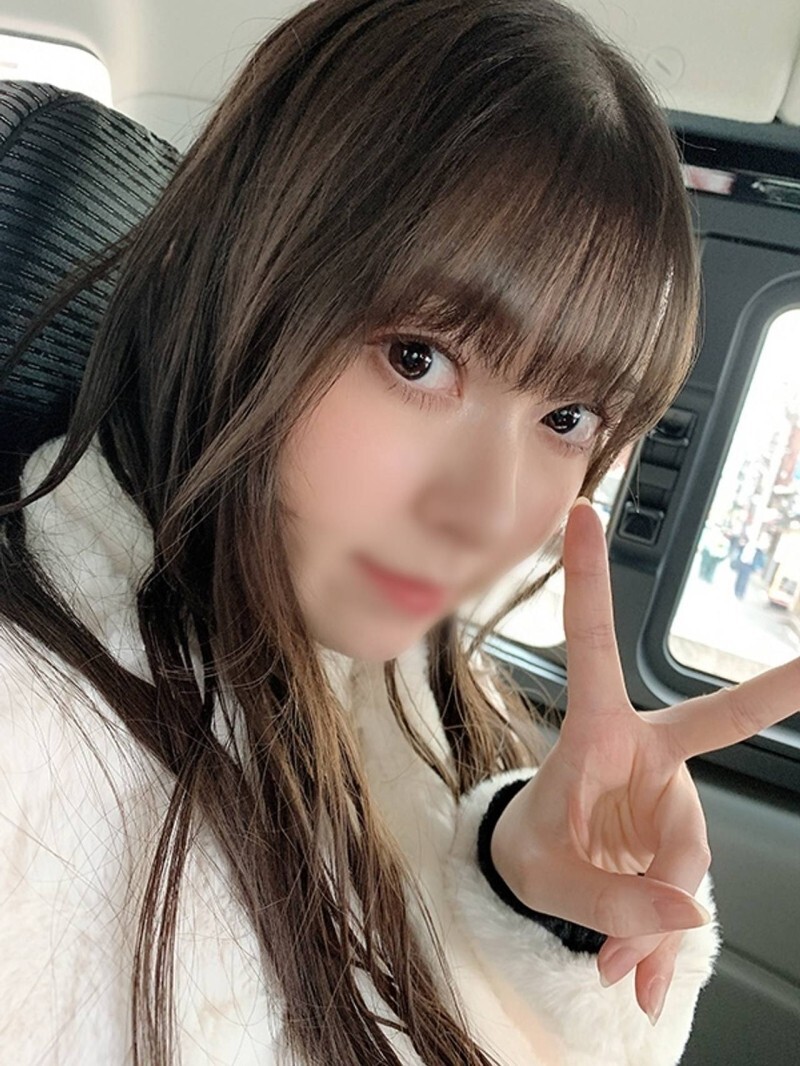 【FC2/伝説級のちっぱい】※数量限定※経験人数1人の美人歯科衛生士（２３）薄ピンクの超敏感な乳首に吸い付いたら割れ目がエッチな汁で洪水になりました（すず）