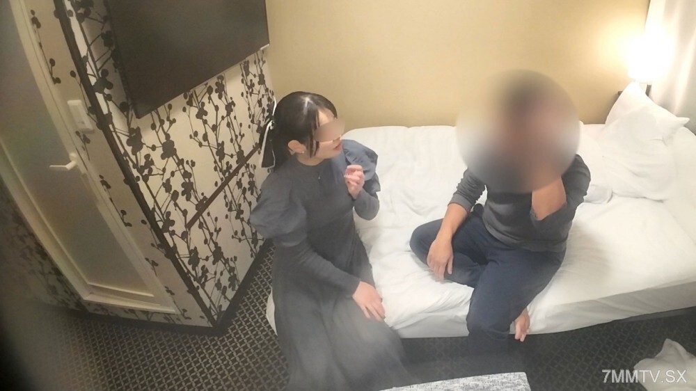 FC2-PPV-4793185 乾淨、白皙的皮膚、苗僑的處女之身和原始的性行為。臀部的動作完美。 | FC2電子市場