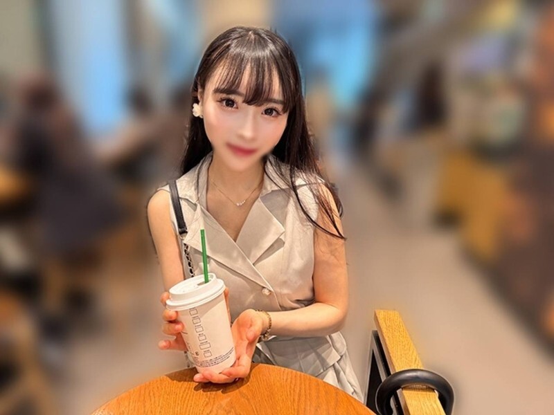 【한정 가격】 친구의 남자만큼 잘 보인다. 빼앗기 취미의 타박상 여자. 페로몬 노출의 음란한 큰 가슴 O *의 정액 짜기 허리 프리 생 성교