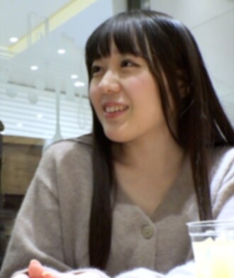 FC2-PPV-4806332 一位24歲的新婚女子，性生活一片空白。這段影片展現了她偶像般的可愛身材，以及她如何按照自己的要求，透過激烈的性愛達到高潮。