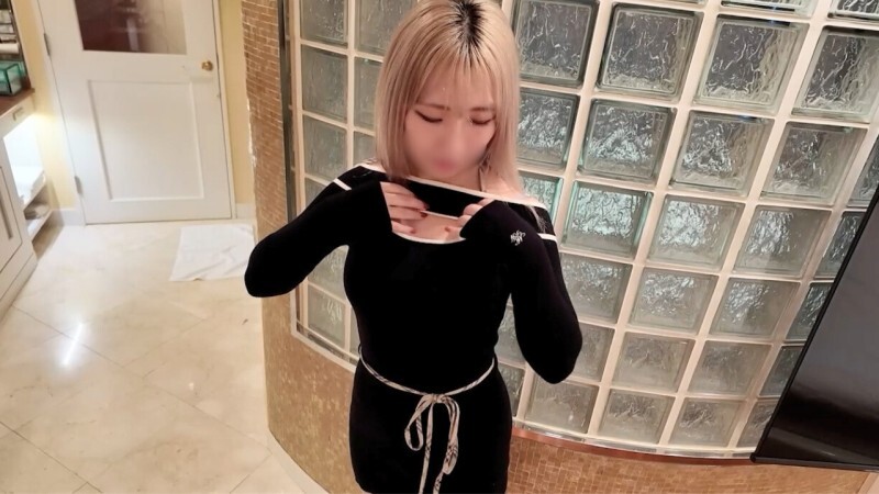 【밀착 거유】거리 제로의 흉압. 윤기와 골짜기에 싸이는 순간, 이성이 날아갔다.