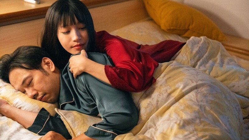 FC2-PPV-4818061 （第一部分）一位新婚少婦和一位蔬果店老闆——一位迷人已婚女子在市場背後隱藏的秘密——