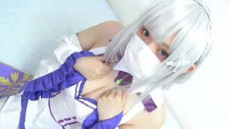 [Tiada mozek/jualan semula masa terhad] Kehidupan dunia lain Emi○a-tan yang benar-benar malaikat! Pandangan seorang cosplayer ke atas semasa hisap zakar terlalu erotik! Video seks creampie!